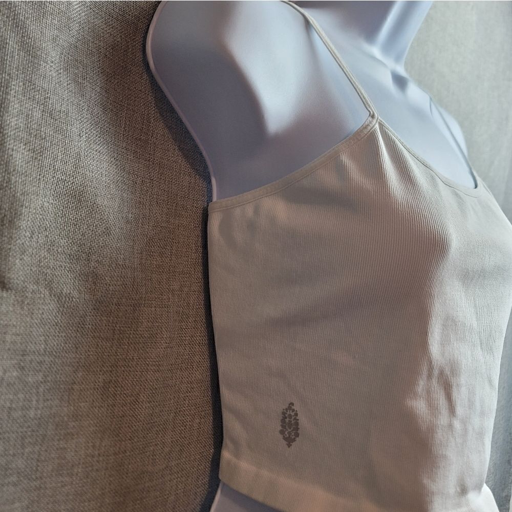 FP MOVEMENT Cropped Cami - Picture 2 of 10